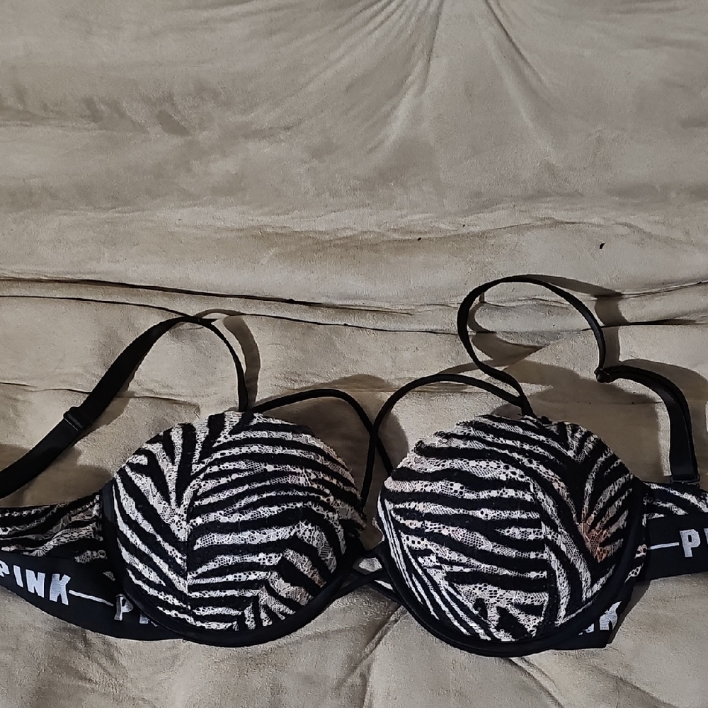 PINK Victoria's Secret Black and White Animal Print Bra
